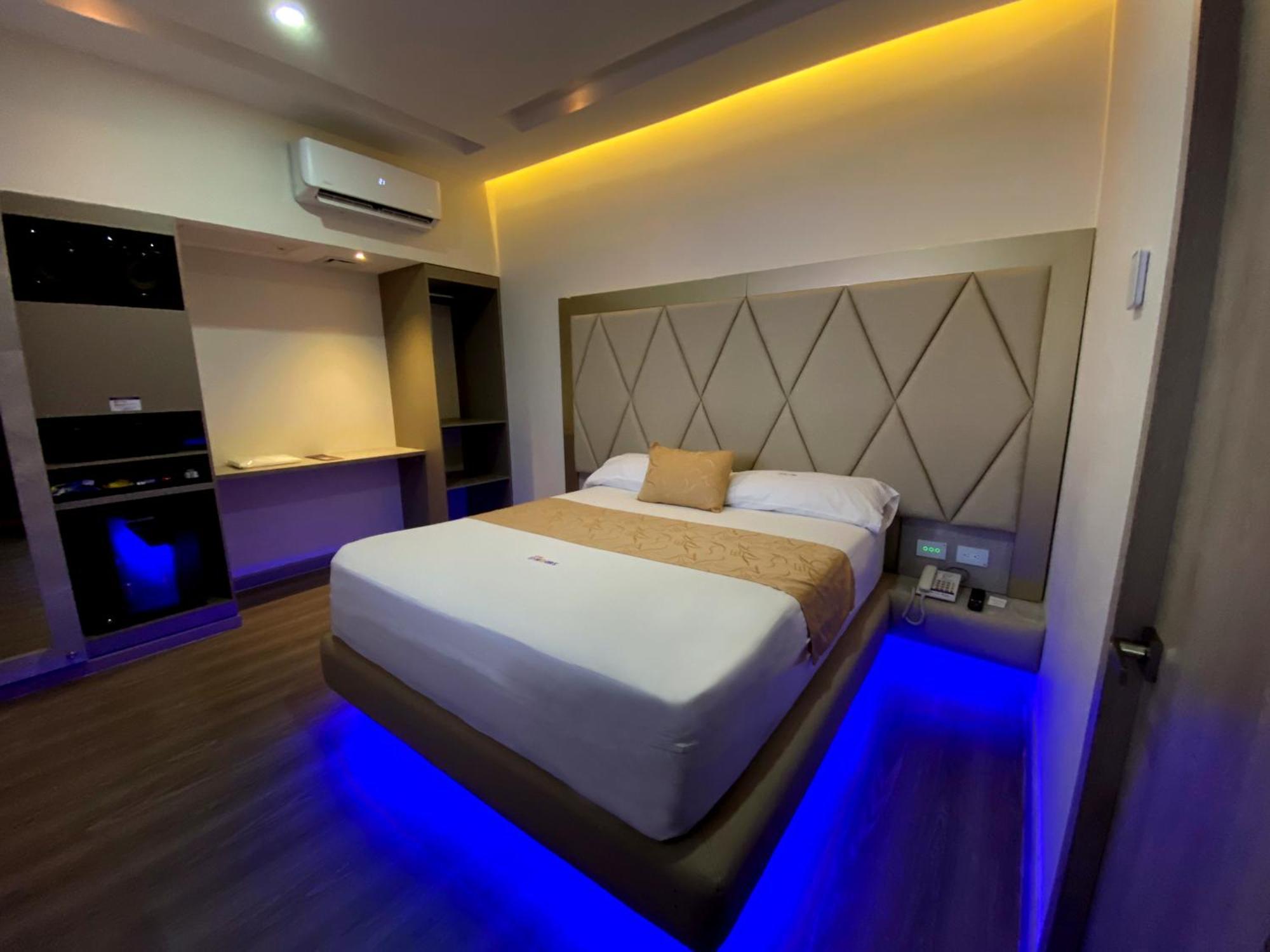 Hotel Byhours Circunvalar - Adults Only Barranquilla  Eksteriør billede